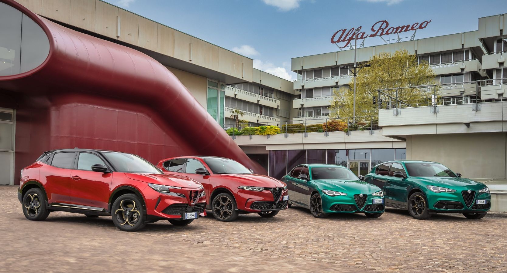 Alfa Romeo: diseño, innovación y estilo con reconocimiento internacional